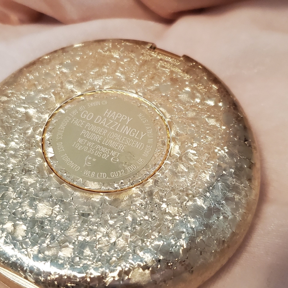 MAC Limited Edition Happy Go Dazzlingly